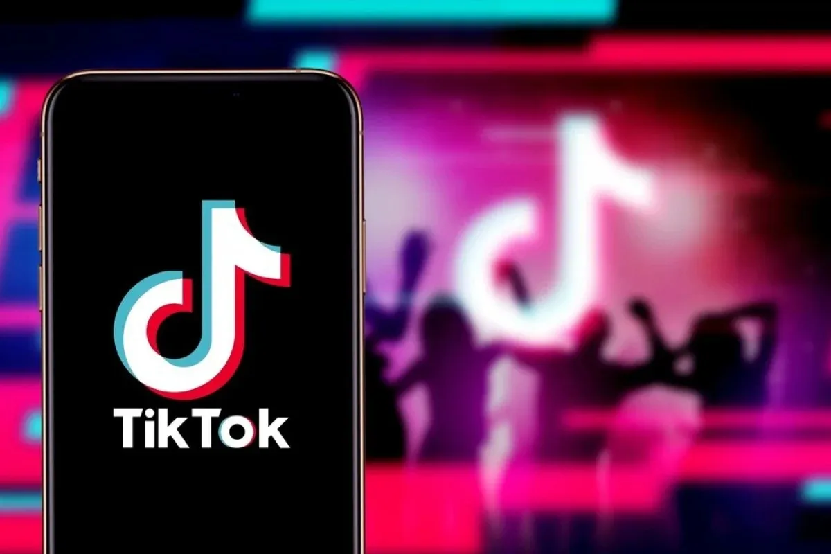 Cơ chế lên xu hướng TikTok giúp tăng hiển thị và doanh thu